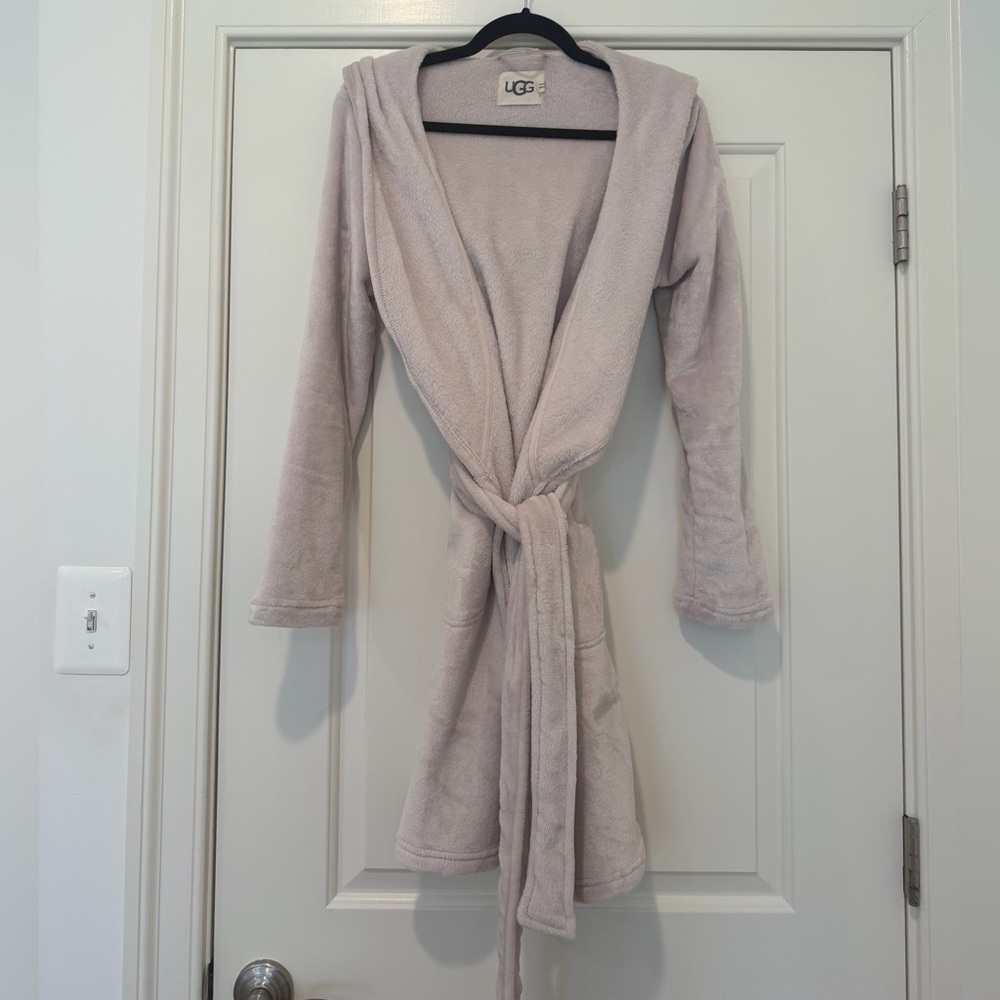 Ugg Women’s Aarti Robe - Picture 2 of 5